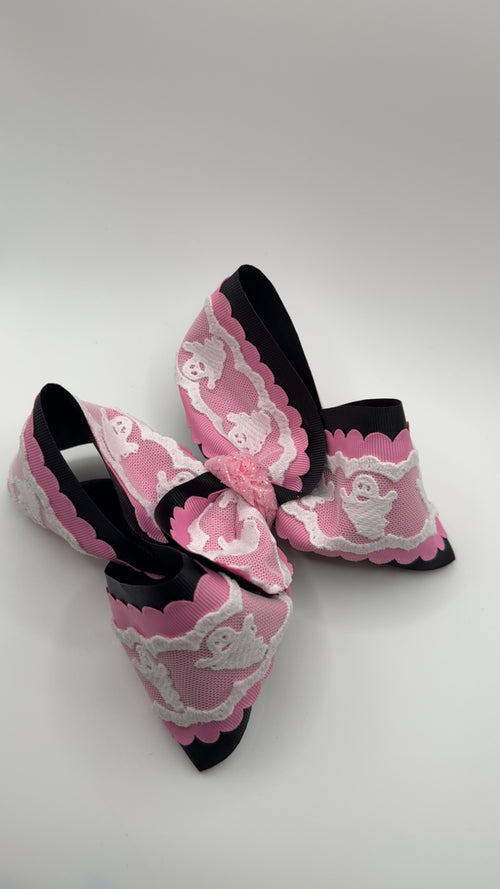 BOO-TIFUL BOW